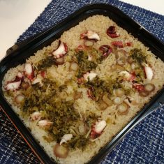 炊きあがったら軽く混ぜ、茶碗に盛り付ける