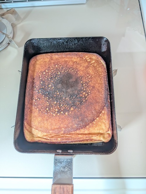 再びアルミ箔をかぶせて2～3分焼く。
竹串を刺してみて何もついてこなければ焼き上がり。
それを2本焼く。