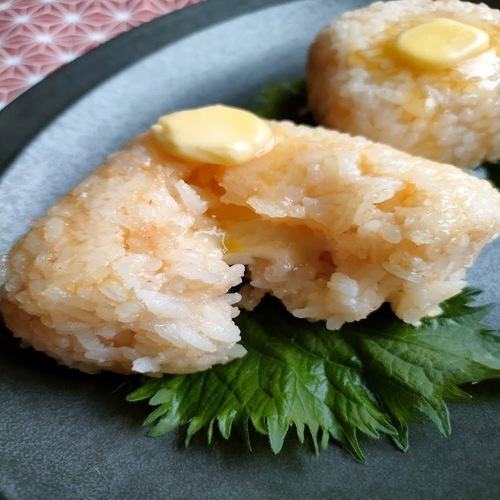 明太バター焼きおにぎり