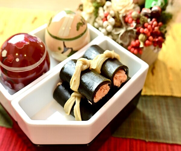 おせちの「一の重」に！シェフポットで昆布巻き　【シェフポット】