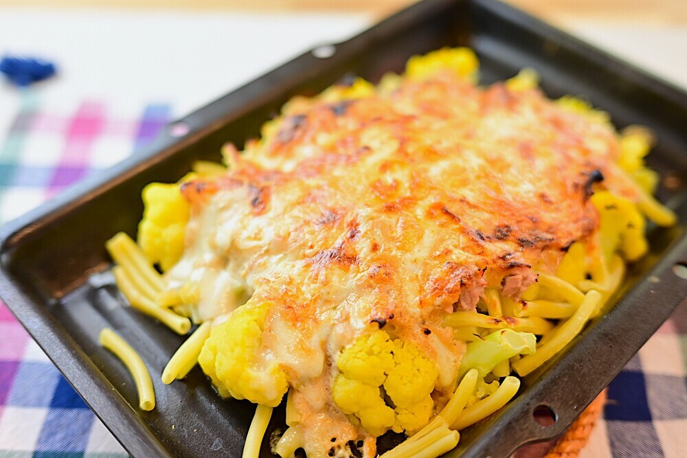 カリフラワーとマカロニの豆腐グラタン