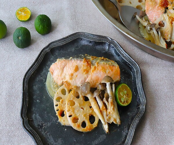 コク旨 秋鮭と野菜の味噌バターポット　【シェフポット】