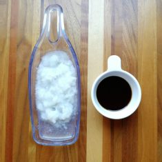 大根はおろしてポン酢と合わせる。