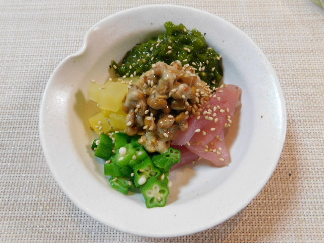 まぐろのばくだん