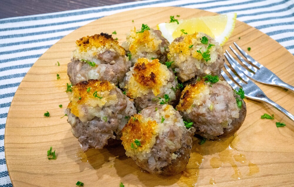 マッシュルームの肉詰め