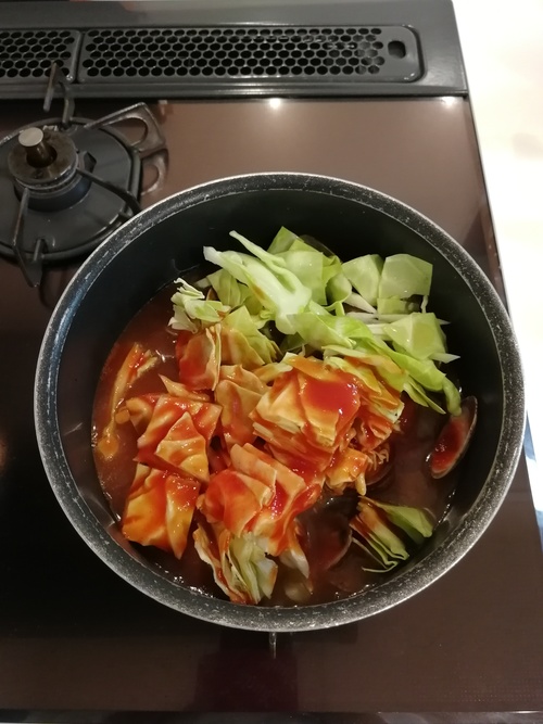 塩コショウで味を調える。