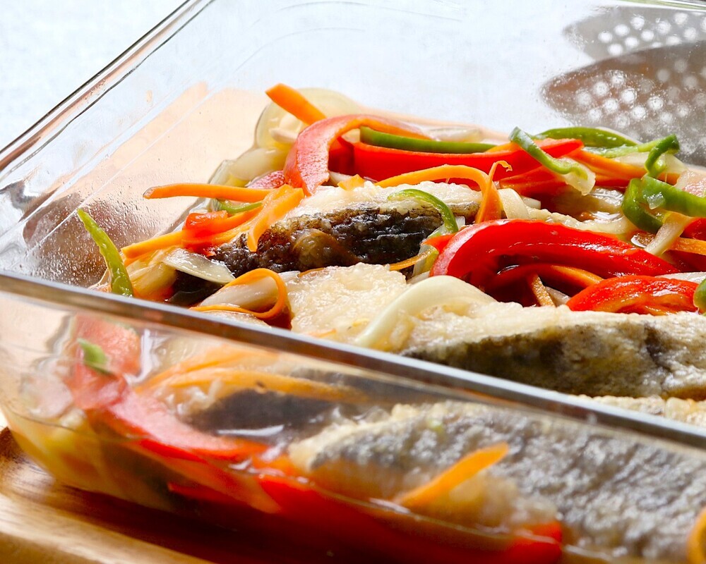 暑い日にさっぱり食べたい　甘塩タラの南蛮漬け