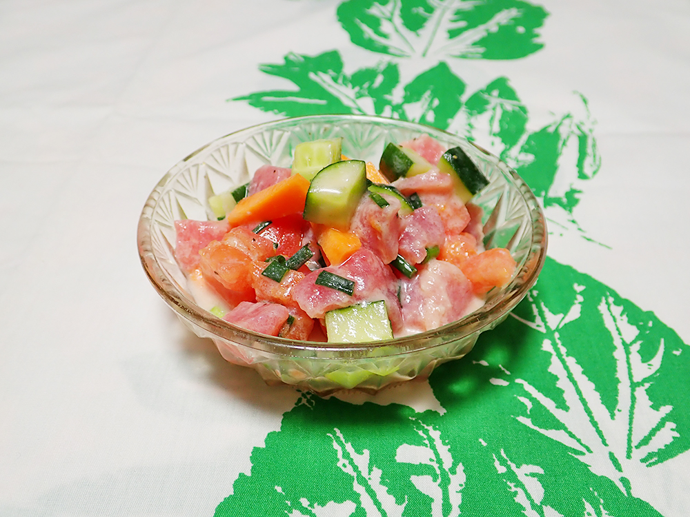 ココナッツミルク風味の魚と野菜のベストバランス！ランギロア島の『ポワソンクリュ』