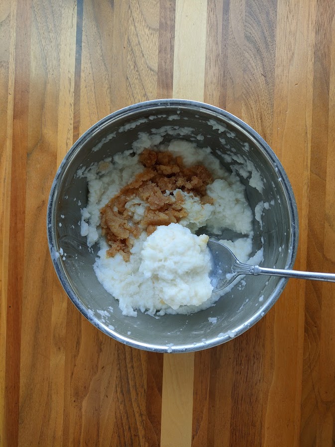 明太子は皮から出して、①に混ぜる。