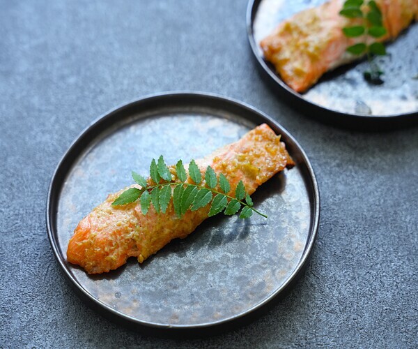 ぴりりと大人味！鮭の柚子胡椒みそ焼き