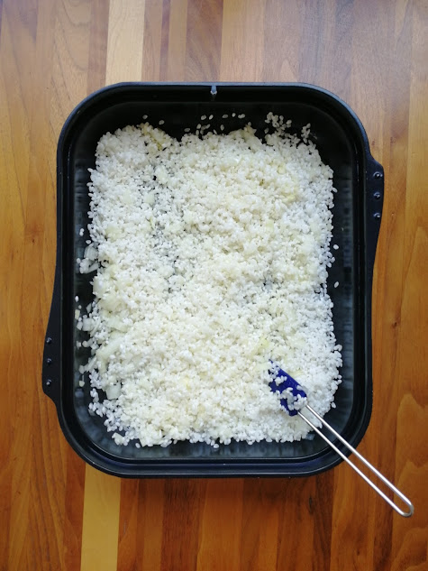米を加えてなじませる。