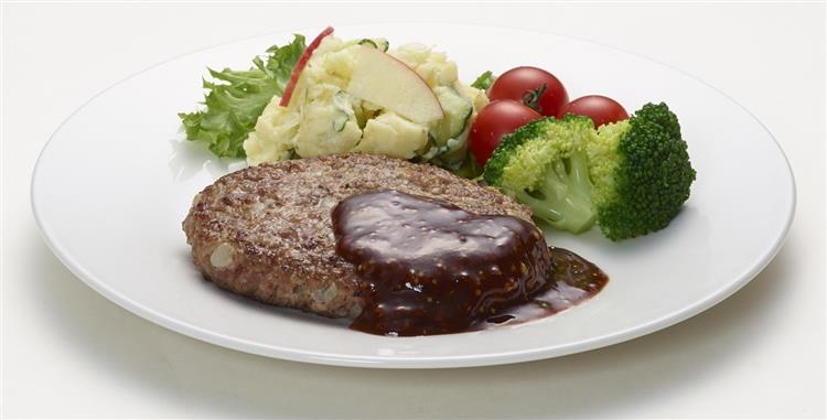 チーズinハンバーグ　たっぷりポテトサラダ添え
