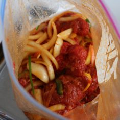 ②に①の材料をすべて入れてよくもみこむ。